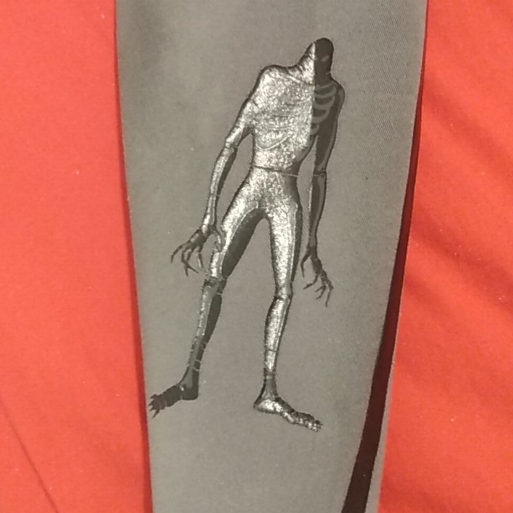Wetsuit - Picture 2 of 3